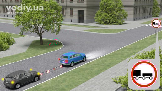 Буксирування автомобіля на гнучкому зчепленні перед перехрестям, дорожній знак 3.4 «Рух з причепом заборонено».